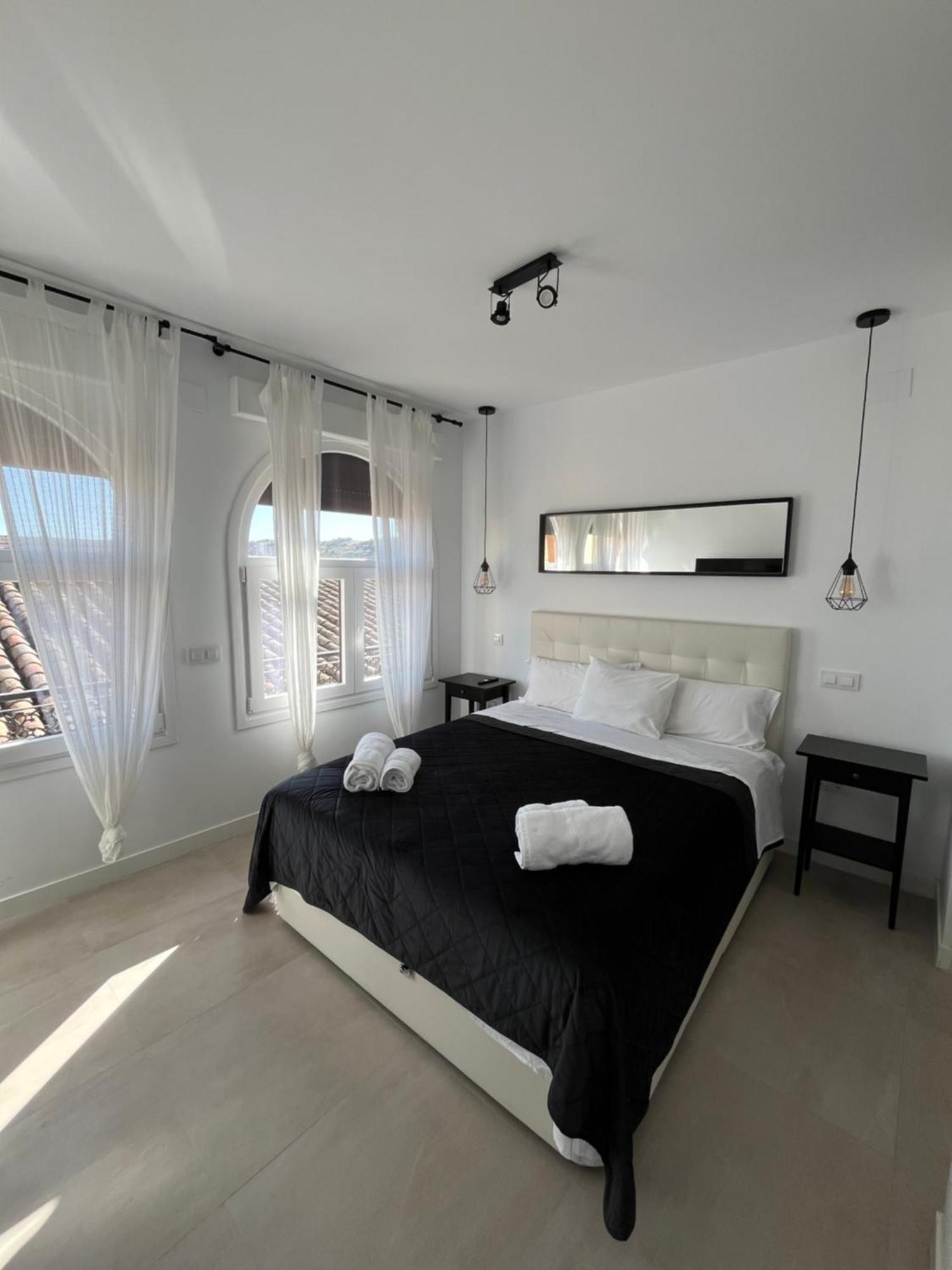Апартаменты Increible Apartamento En Толедо Экстерьер фото